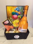 Cena: 4000 din -JP Chenet fashion peach francuski šampanjac -slika za zid -narukvica sa privescima -čaša za šampanjac -najlepše želje čokolada -Ferrero Rocher